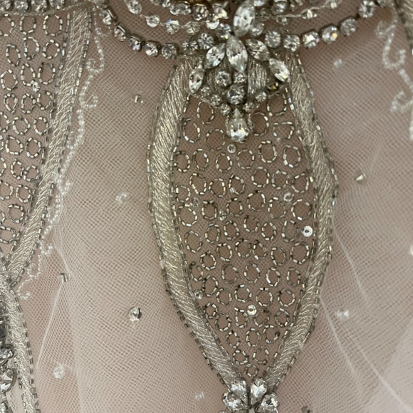 Alvina Valenta Wedding Dress - Picture 5 of 7